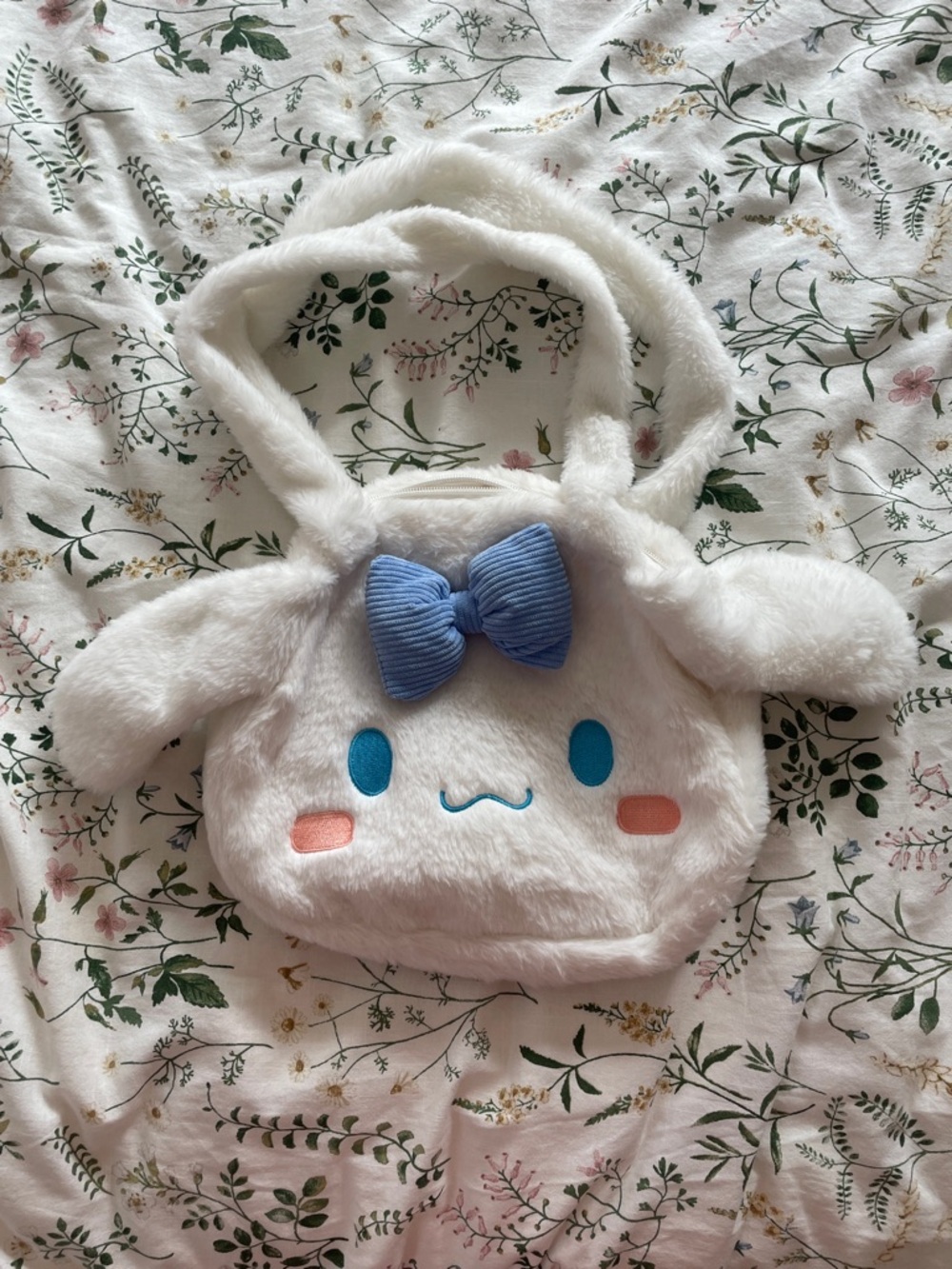 Soft, Spacious Cinnamoroll Bag